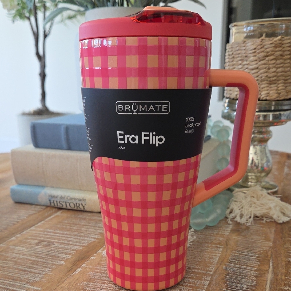 Era Flip Travel Mug - Pink & Peach Plaid